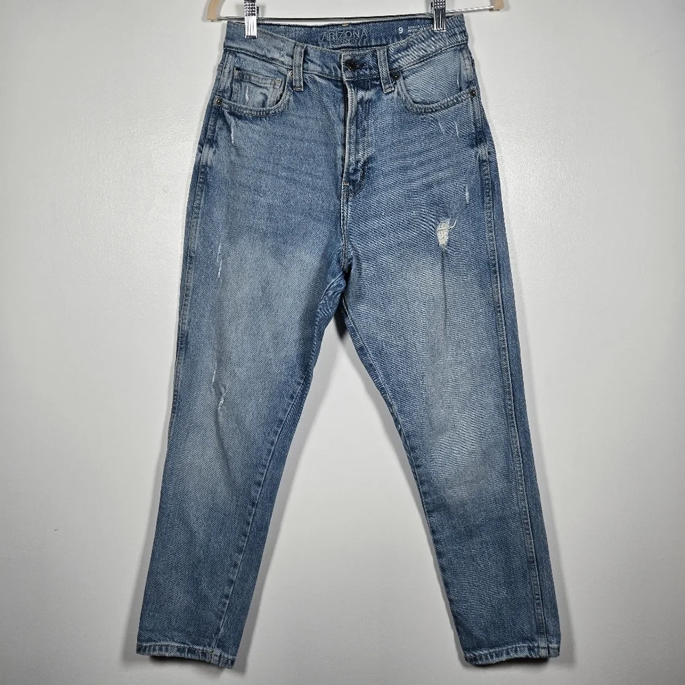 Arizona Jeans Co. High Rise Mom Jeans Blue Denim Juniors Size 9